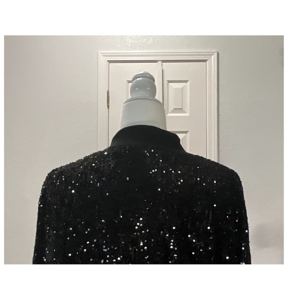 Cable & Gauge Shimmery Lightweight Bomber Jacket - Picture 10 of 14
